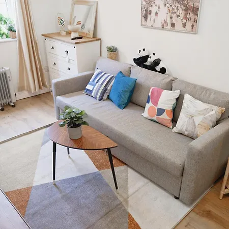 Villa Cozy 2-bedroom Detached No-7 Dublin